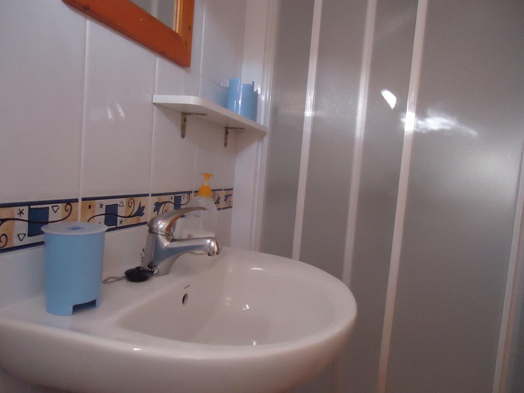 Casa Ursula Guest House Anso Bilik gambar